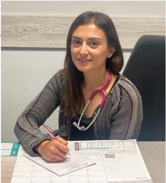 Dr Sarah